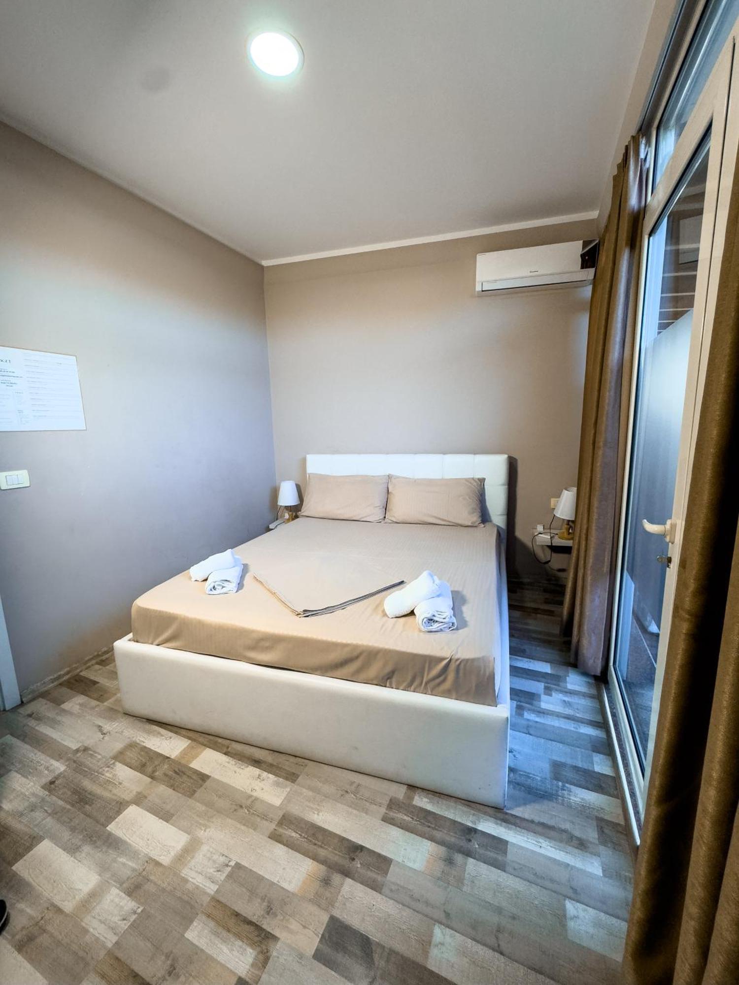 Shkodra Budget Hotel Exterior foto